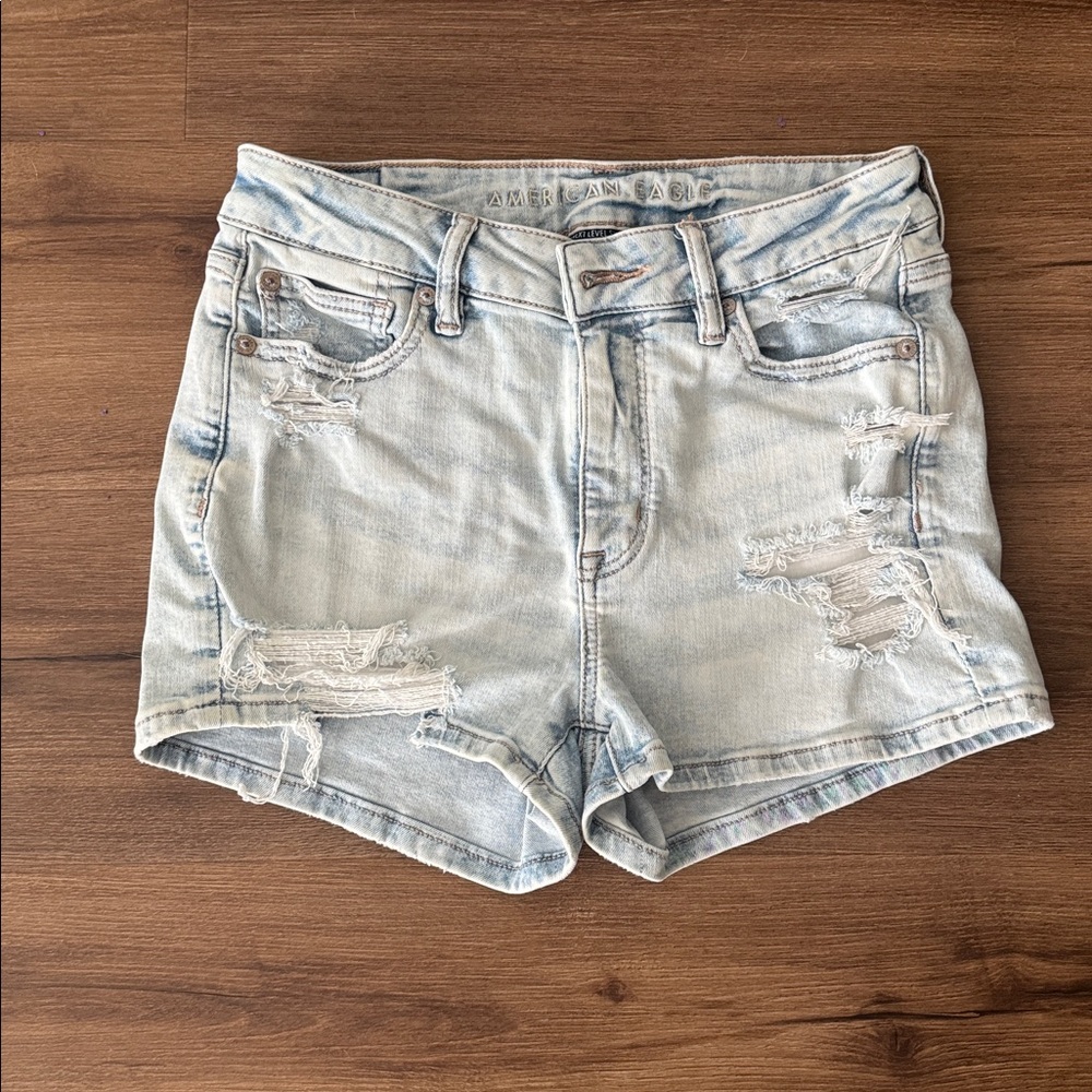 American Eagle Outfitters High Rise Shortie. Size 4